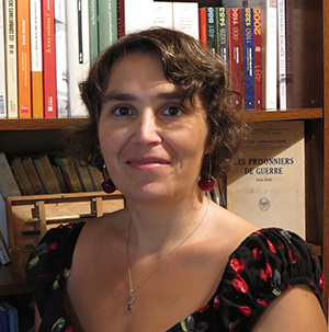 Davye Cesbron, historienne